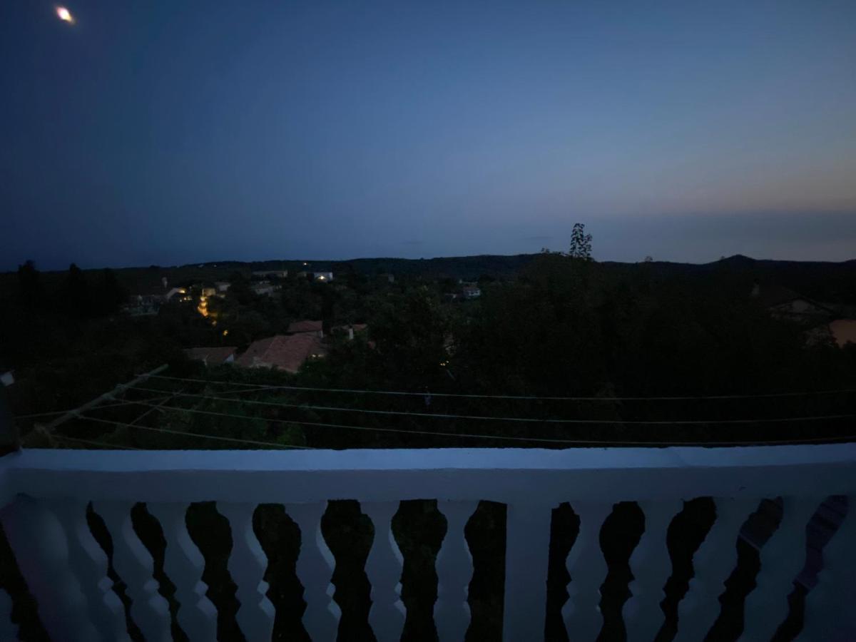 Vintage Mediterranean House * Himarë