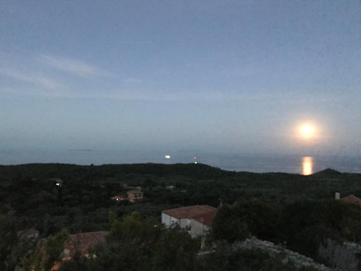 Сasa de vacaciones Vintage Mediterranean House Himarë